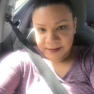 Meet your Posher, Angie